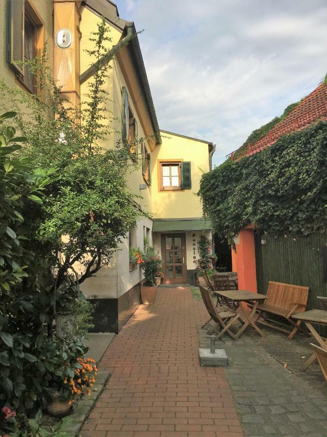 Eberl Hotel Pension Muenchen Feldmoching 外观 照片