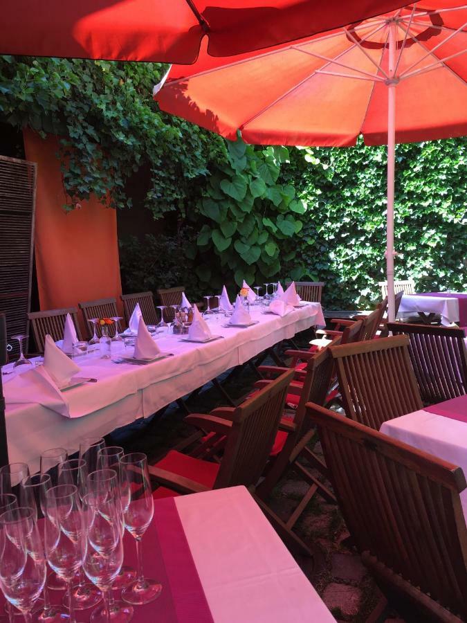 Eberl Hotel Pension Muenchen Feldmoching 外观 照片